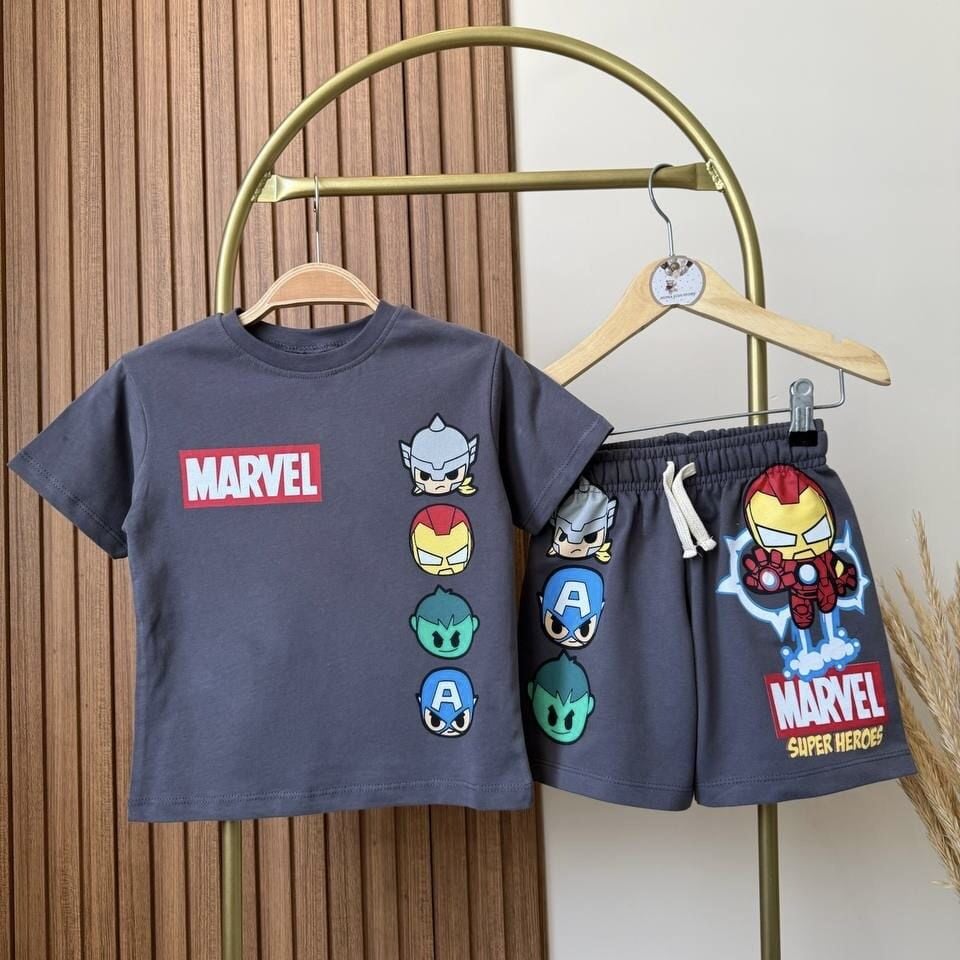 Marvel Füme Takım