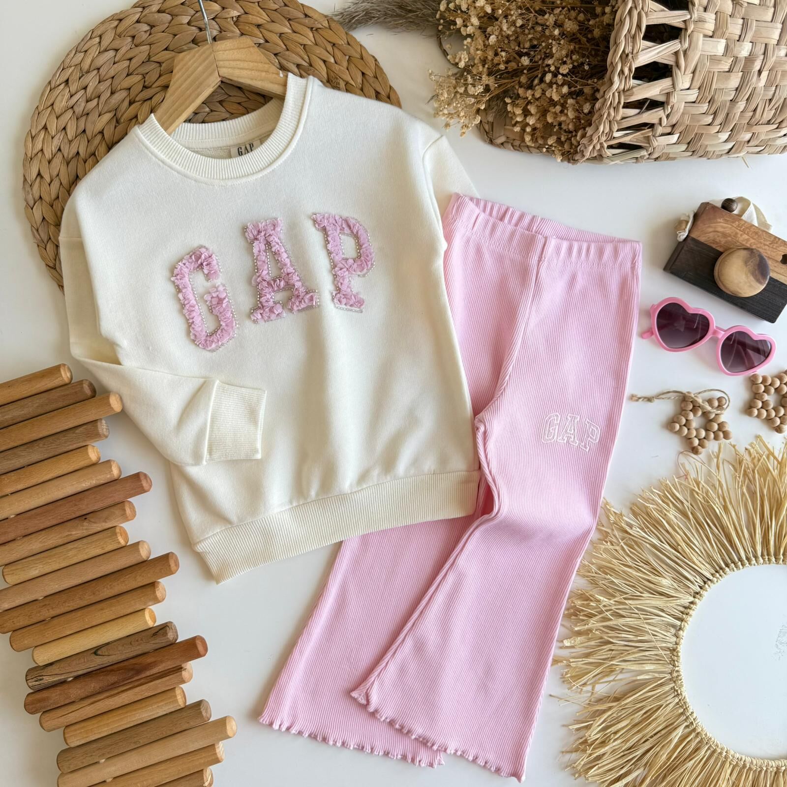 Aplike A.Pembe Gap Takım