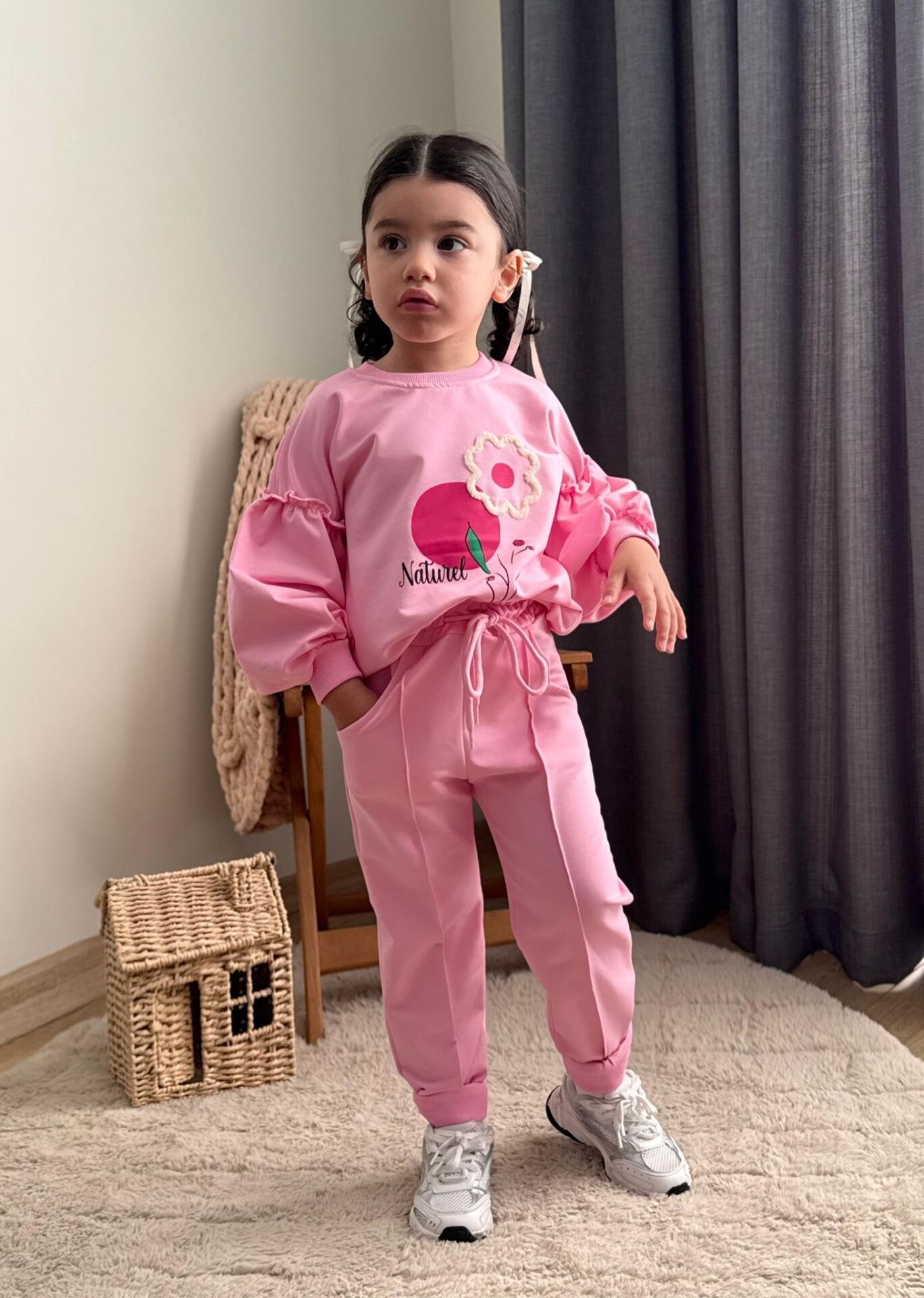 Pembe Çiçekli Takım