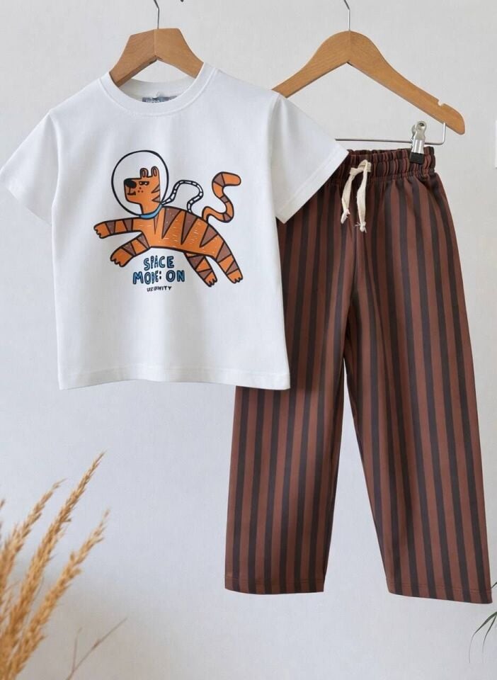 Animal Baskılı Takım 7-8 YAŞ