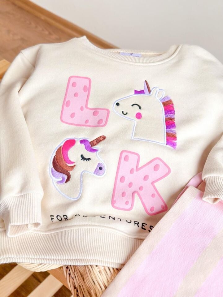 Unicorn Detaylı Takım 7-8 YAŞ