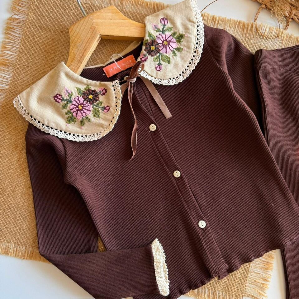 Bebe Yaka Kaşkorse Takım 5-6 YAŞ