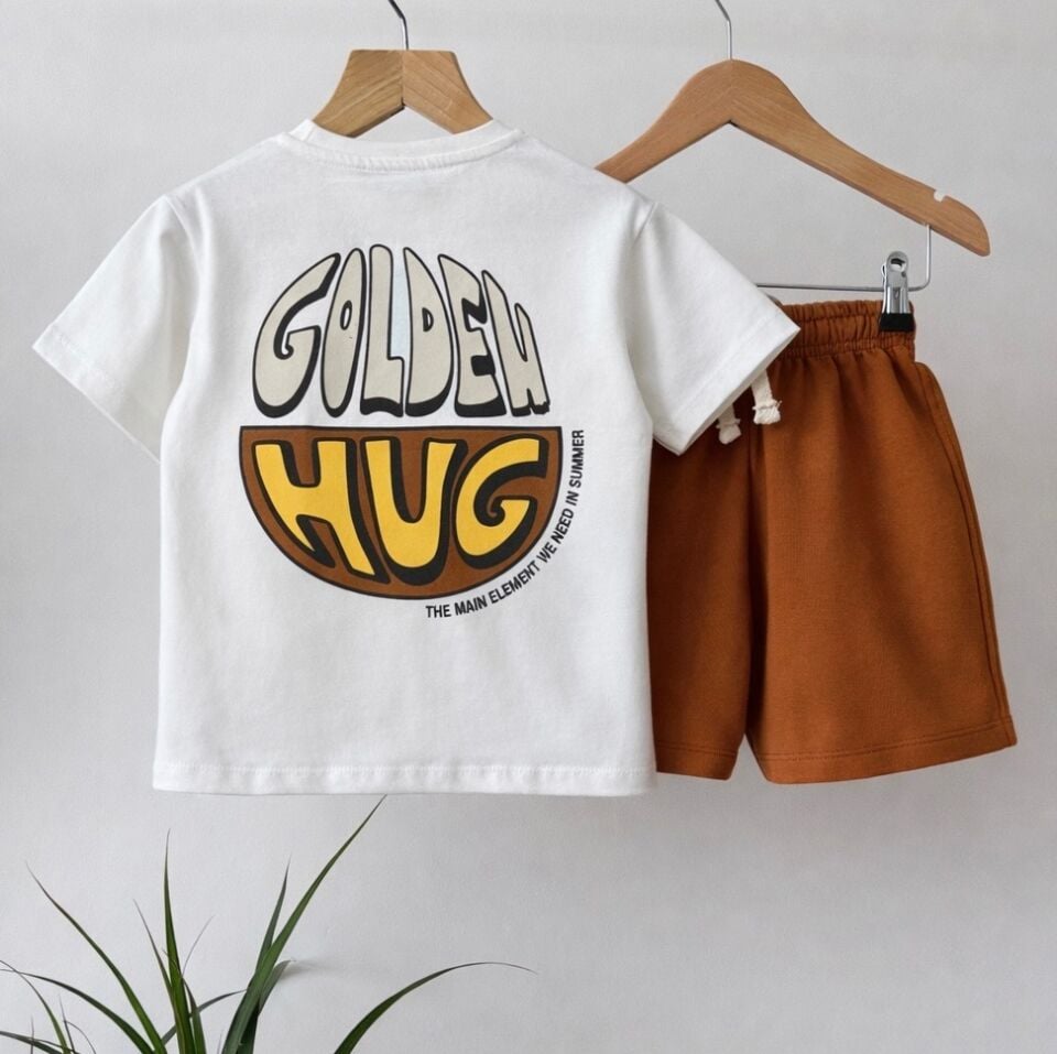 Golden Hug Baskılı Takım 7-8 YAŞ