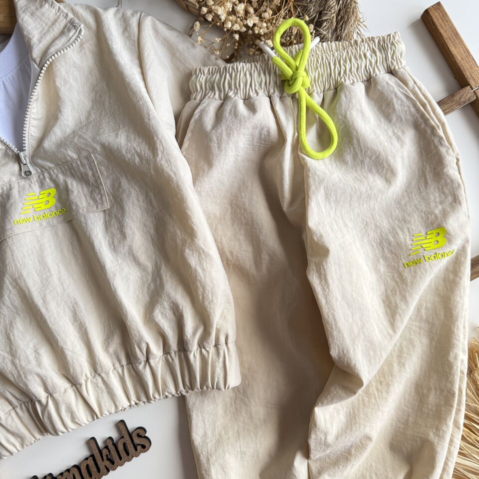 Su Geçirmez Takım 5-6 YAŞ