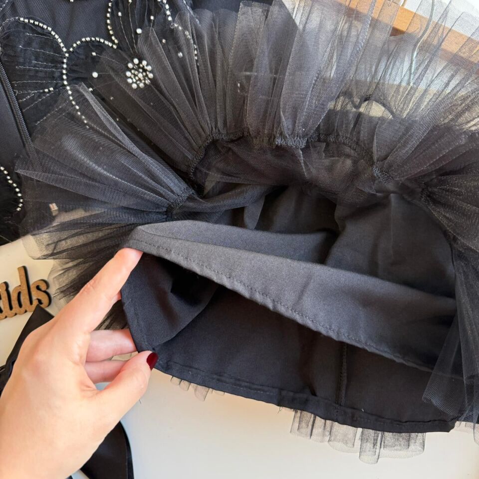 Siyah İşlemli Etek Ceket Takım 9-10 YAŞ