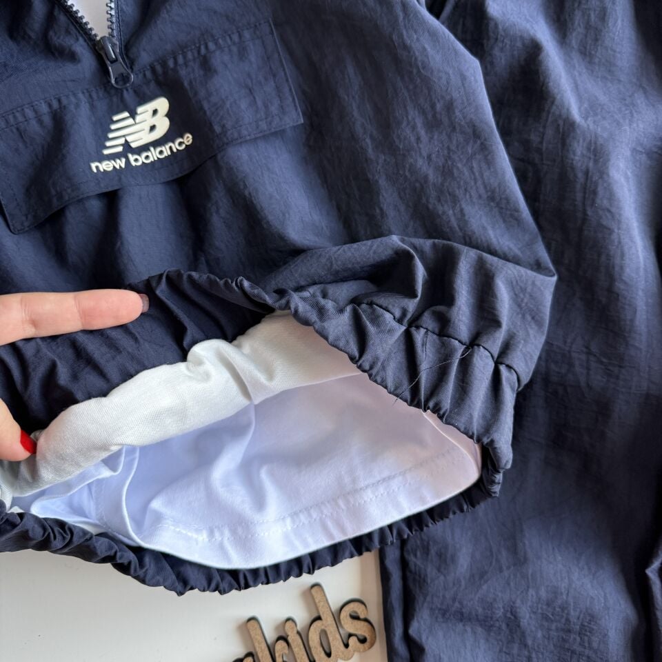 Su Geçirmez Takım 7-8 YAŞ