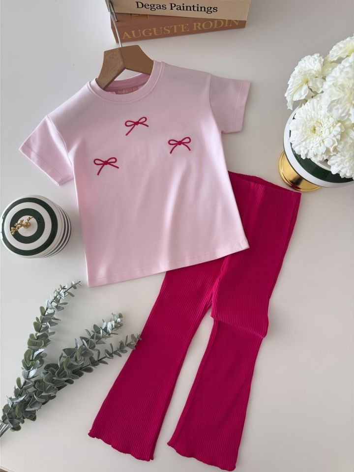 Fiyonklu Pembe Takım 2-3 YAŞ