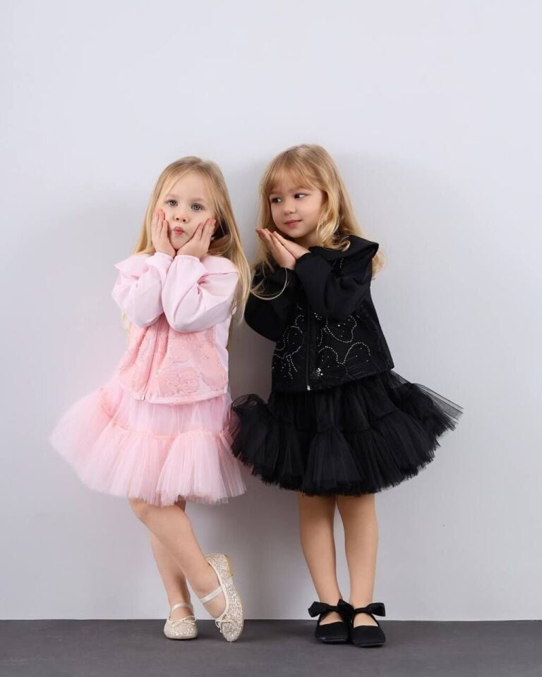 Pembe İşlemli Etek Ceket Takım 9-10 YAŞ