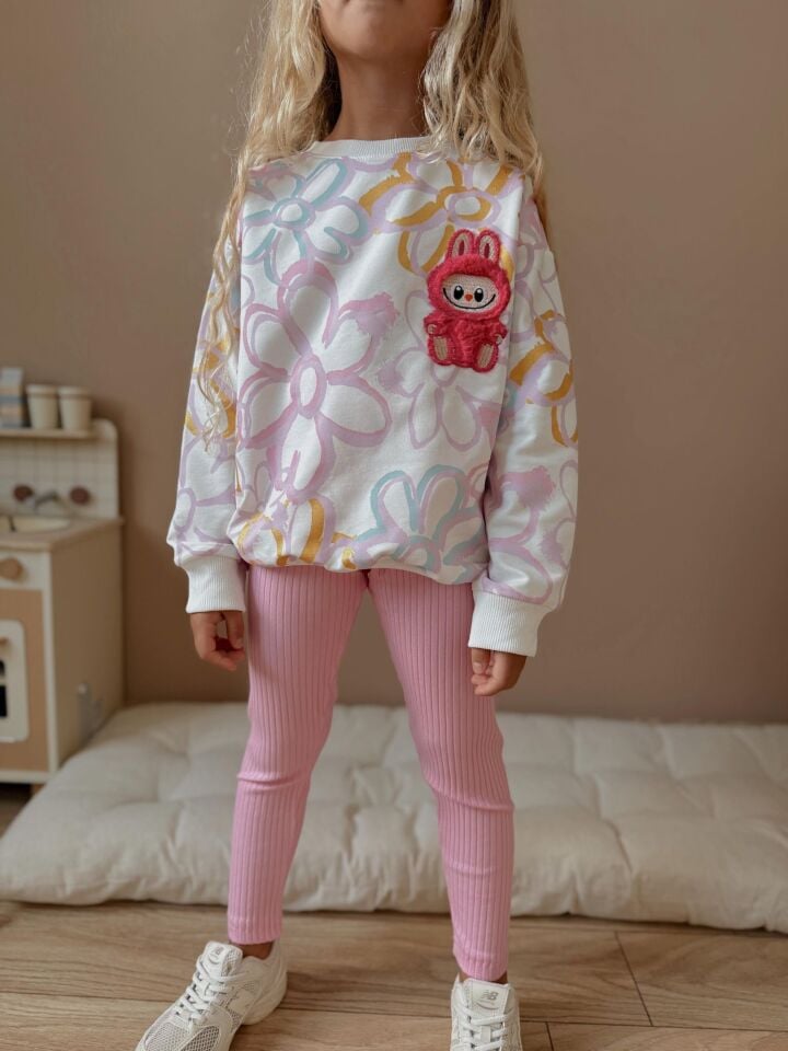 Labubu Taytlı Model Kız Takım