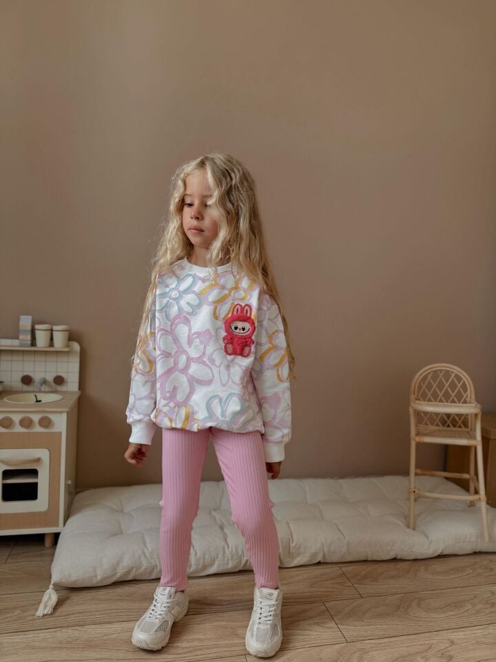 Labubu Taytlı Model Kız Takım