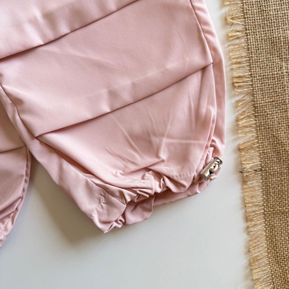 Paraşüt Kumaşlı Kalp Detaylı Takım 5-6 YAŞ