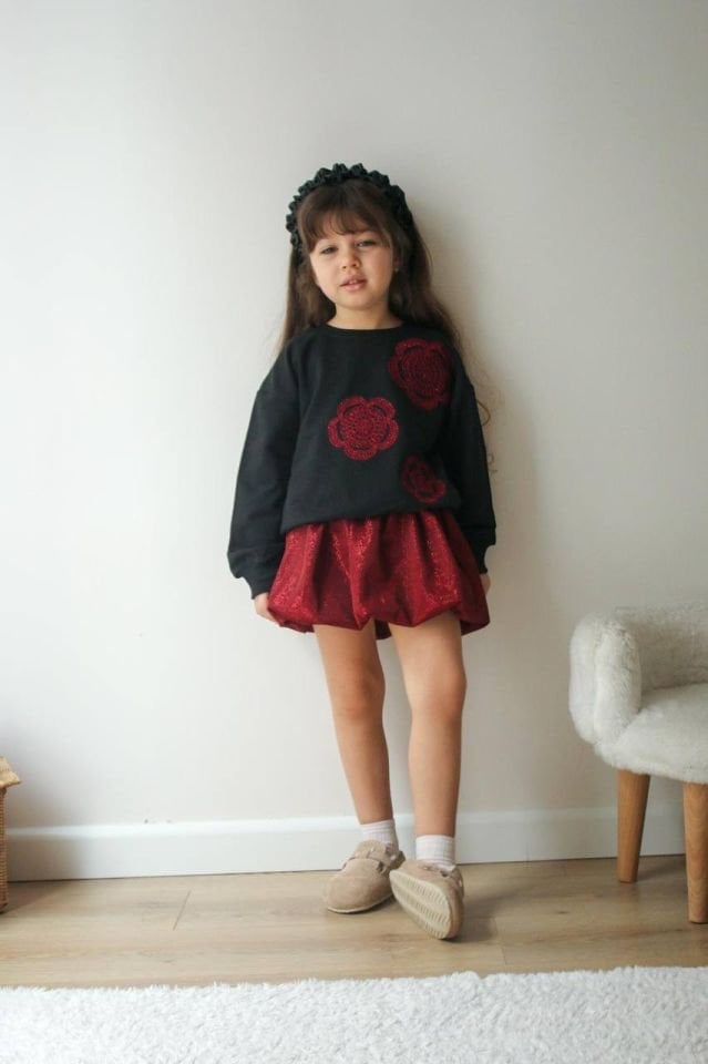 Çiçek Desenli Etekli Takım 4-5 YAŞ