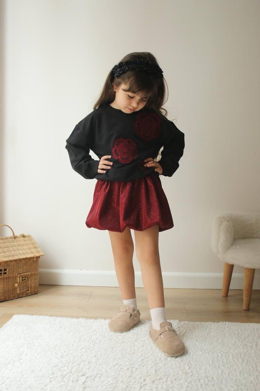 Çiçek Desenli Etekli Takım 4-5 YAŞ