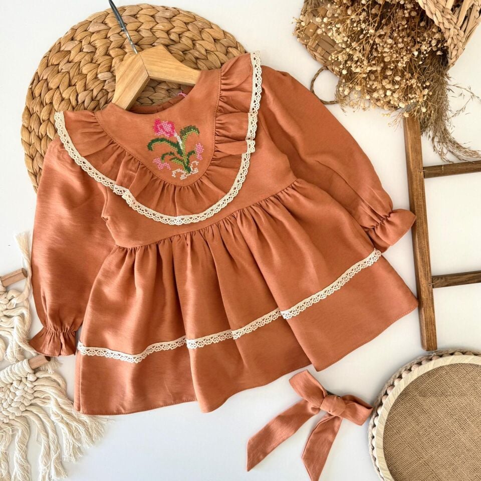 Bebe Yakalı Çicekli Elbise Turuncu (toka hediyelidir) 7-8 YAŞ