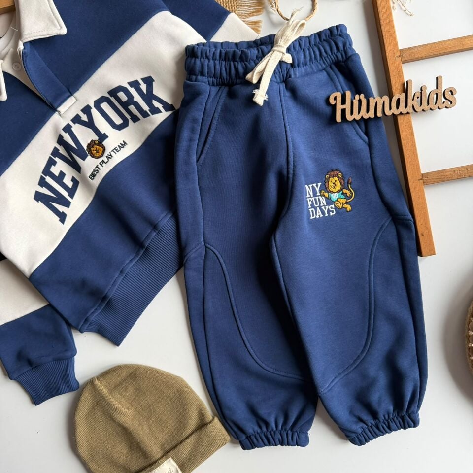 Newyork Baskılı Lacivert Takım 4-5 YAŞ