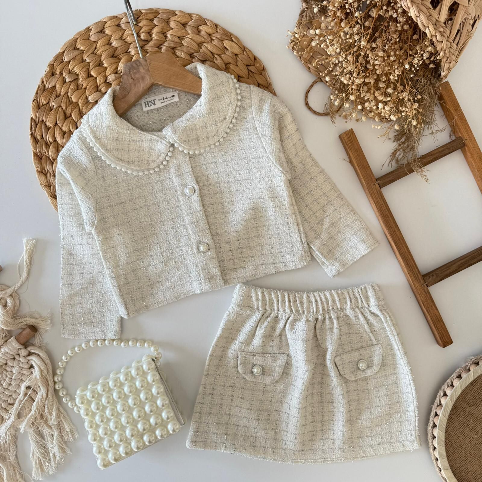 Tüvit Krem Çantalı Hediyeli Takım 7-8 YAŞ