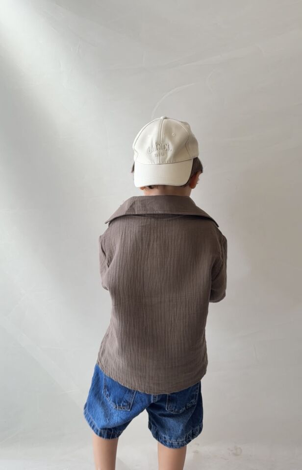 Kahve Müslin Gömlekli Takım 9-10 YAŞ