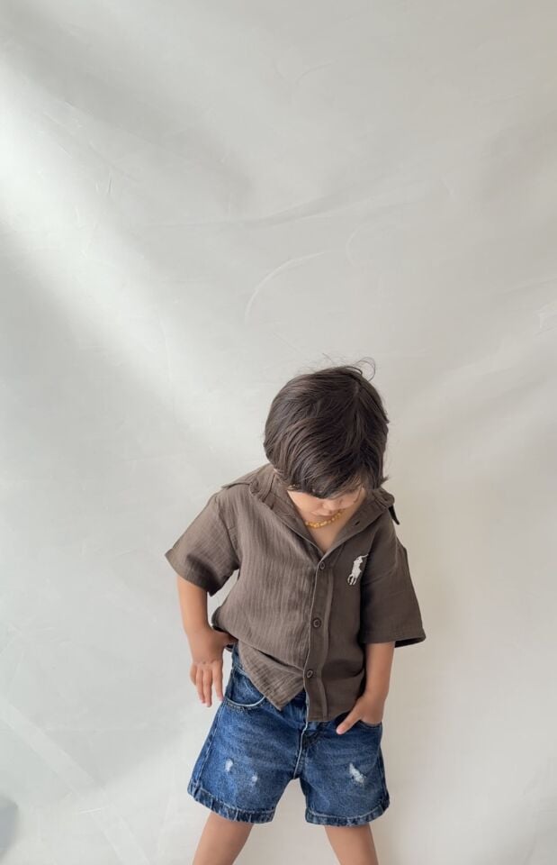 Kahve Müslin Gömlekli Takım 9-10 YAŞ