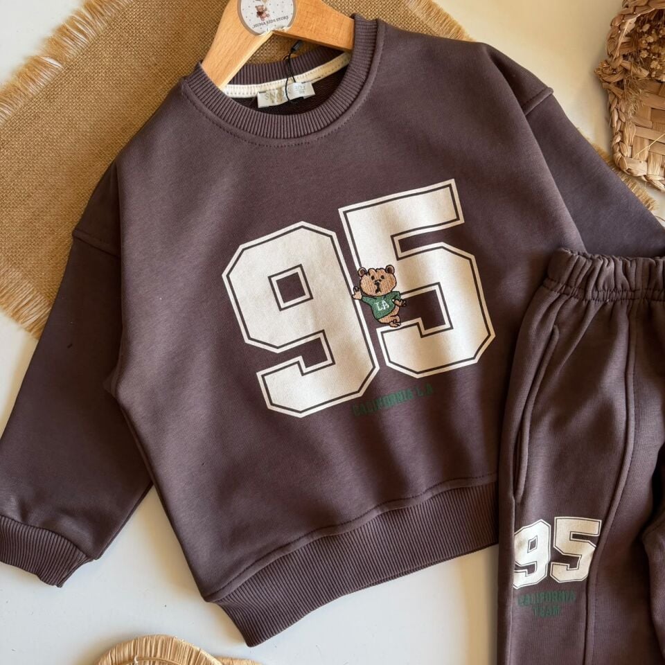 Kahve Bear Baskılı Takım 6-7 YAŞ