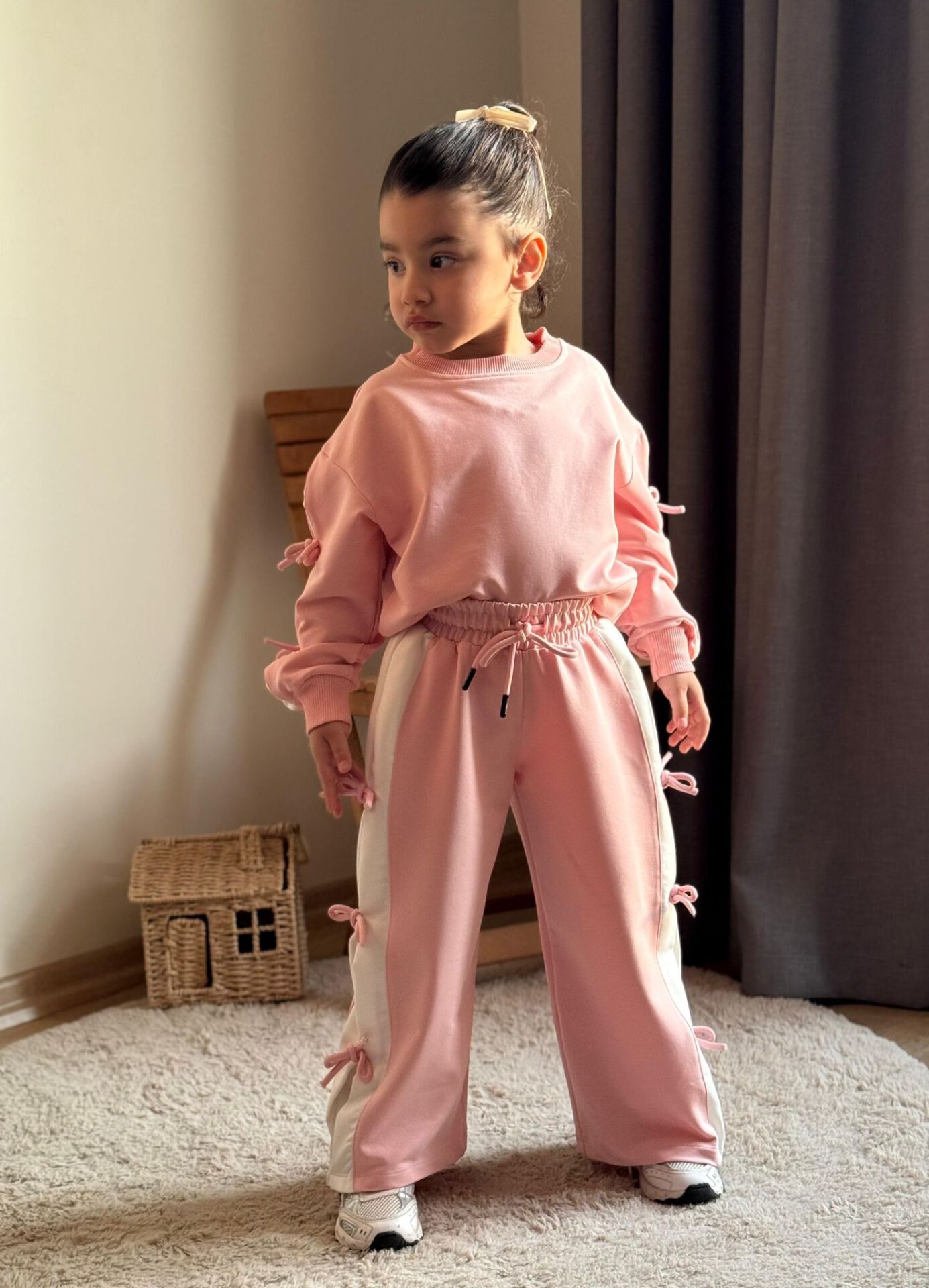 Pembe Fiyonk Takım