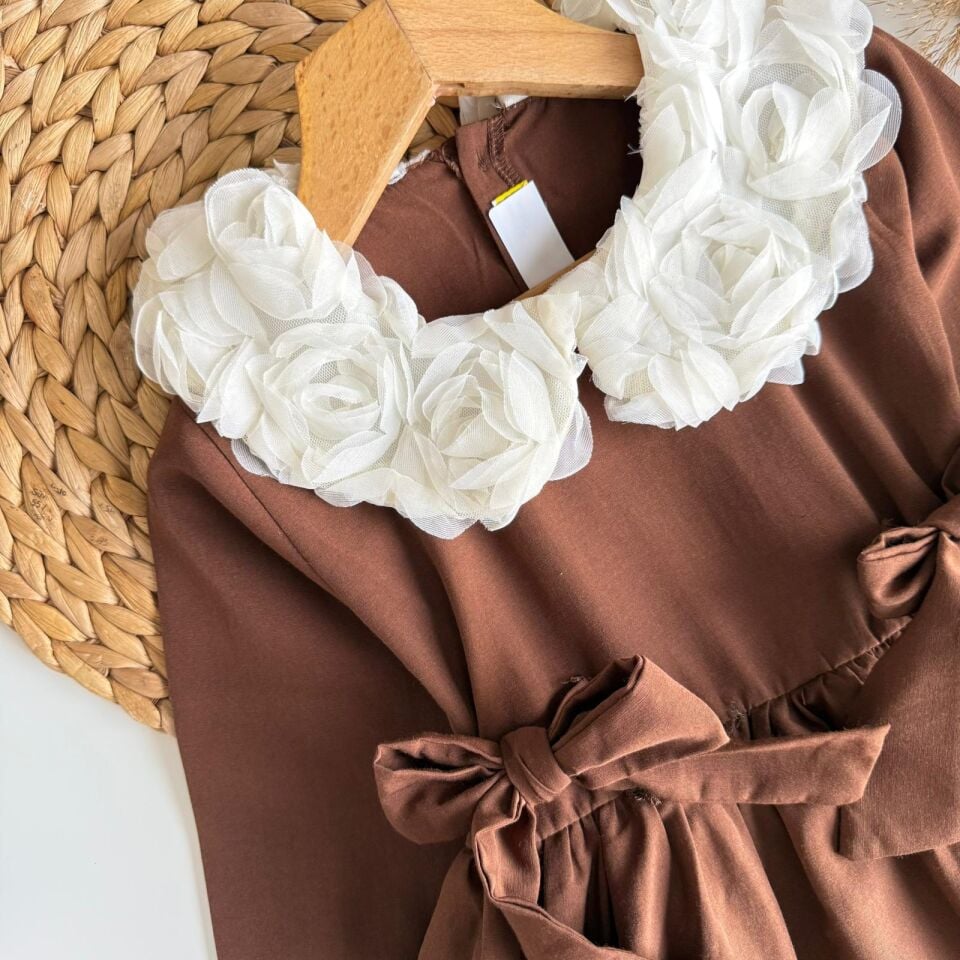 Kahverengi Güllü Elbise 9-10 YAŞ