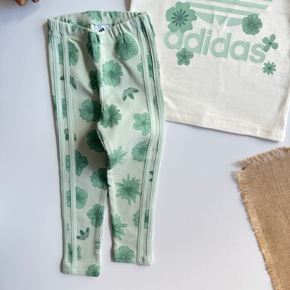 Ads Çicekli Yeşil Takım 7-8 YAŞ