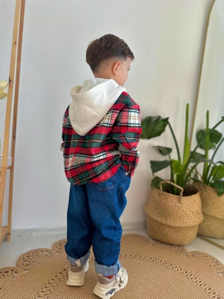 Oduncu Gömlekli Takım