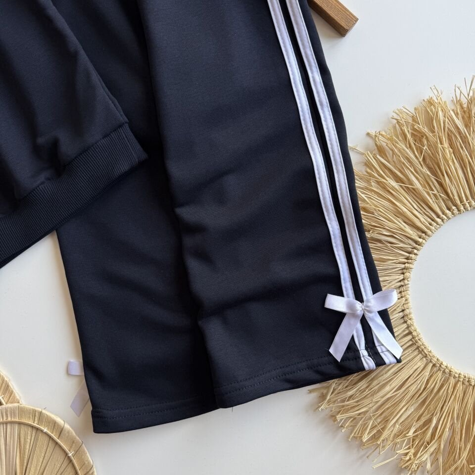 Fiyonk Detaylı Basic Takım 9-10 YAŞ