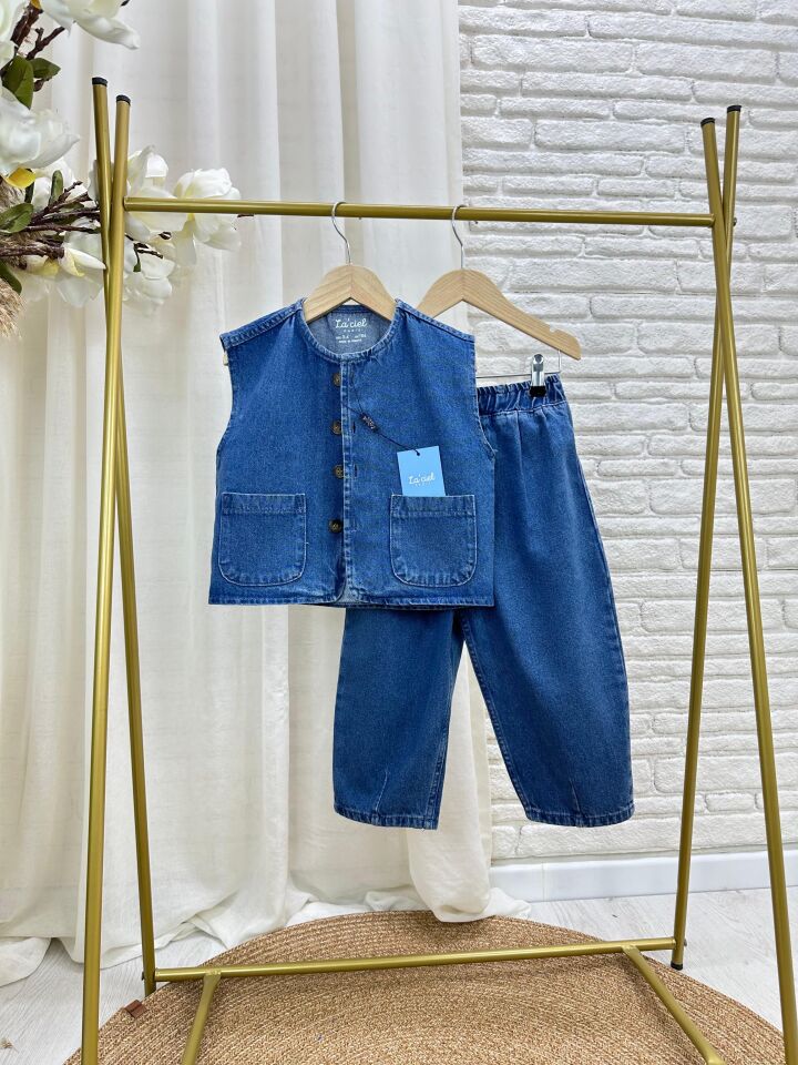 Laciel Yelekli Mavi Takım 6-7 YAŞ