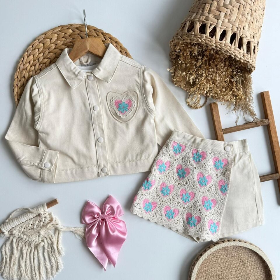 3'lü Özel Seri Çiçekli Takım 6-7 YAŞ