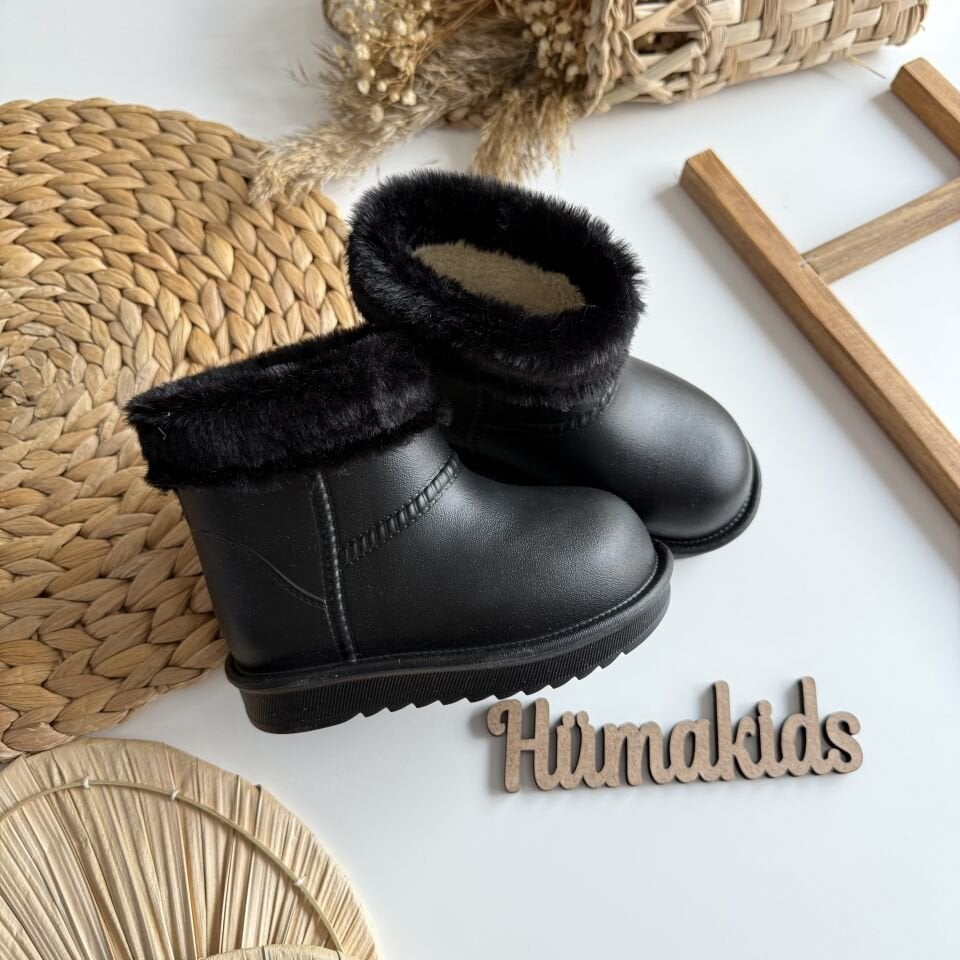 Su Geçirmez Kürklü Bot