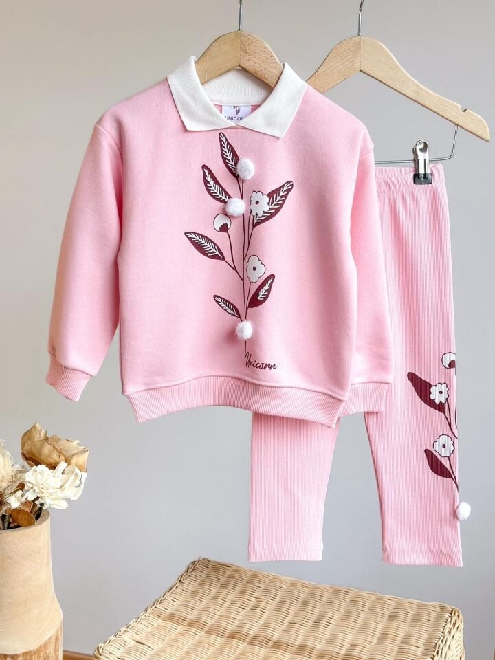 Yaka Detaylı Çicekli Takım 7-8 YAŞ