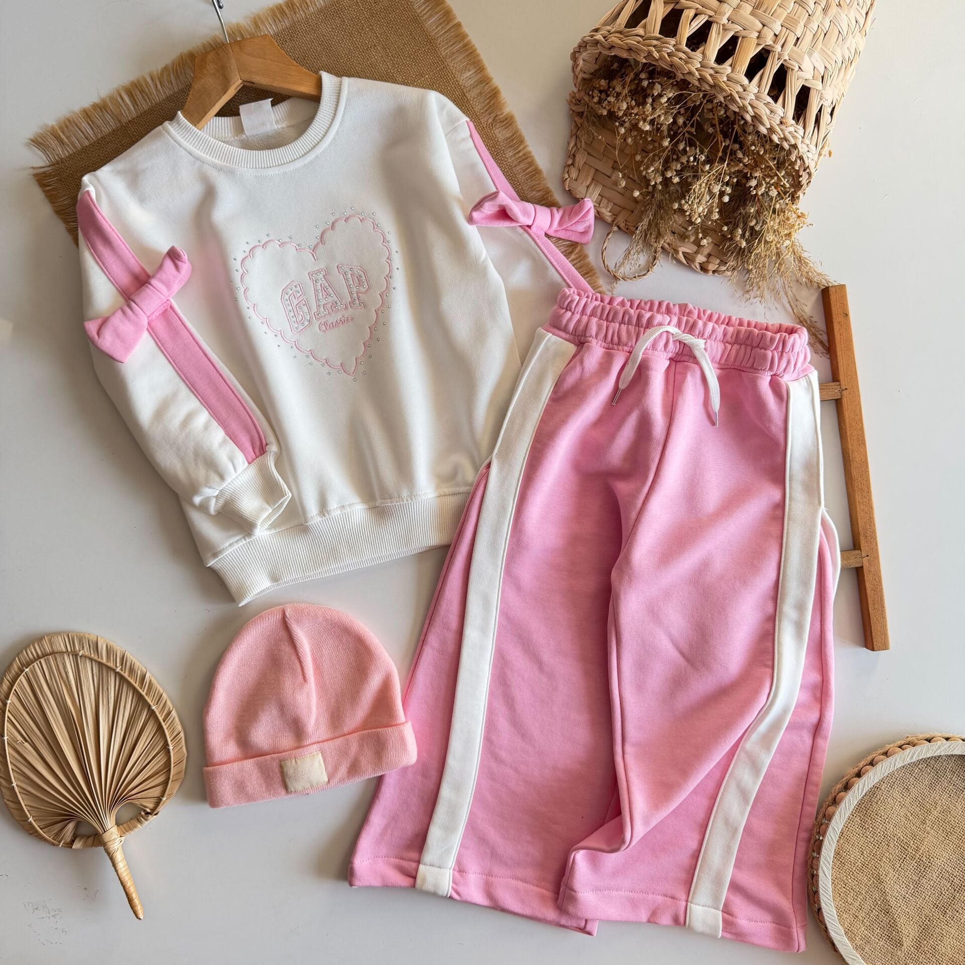 Taşlı Gp Pembe Takım 11-12 YAŞ