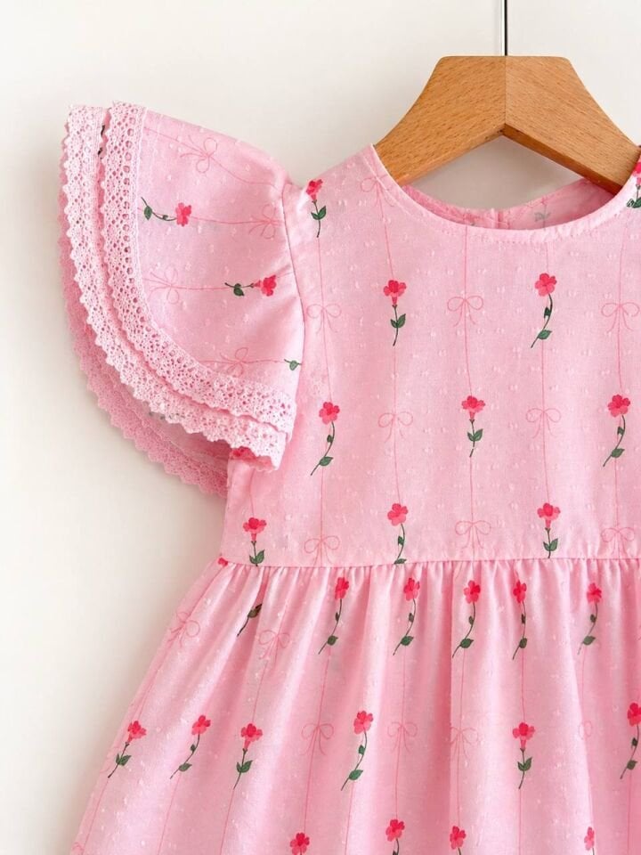 Çicekli Pembe Elbise 7-8 YAŞ