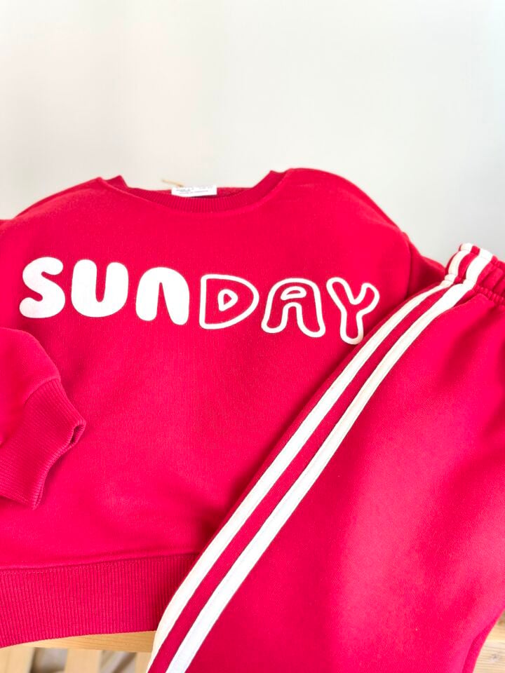 Kırmızı Sunday Takım 7-8 YAŞ