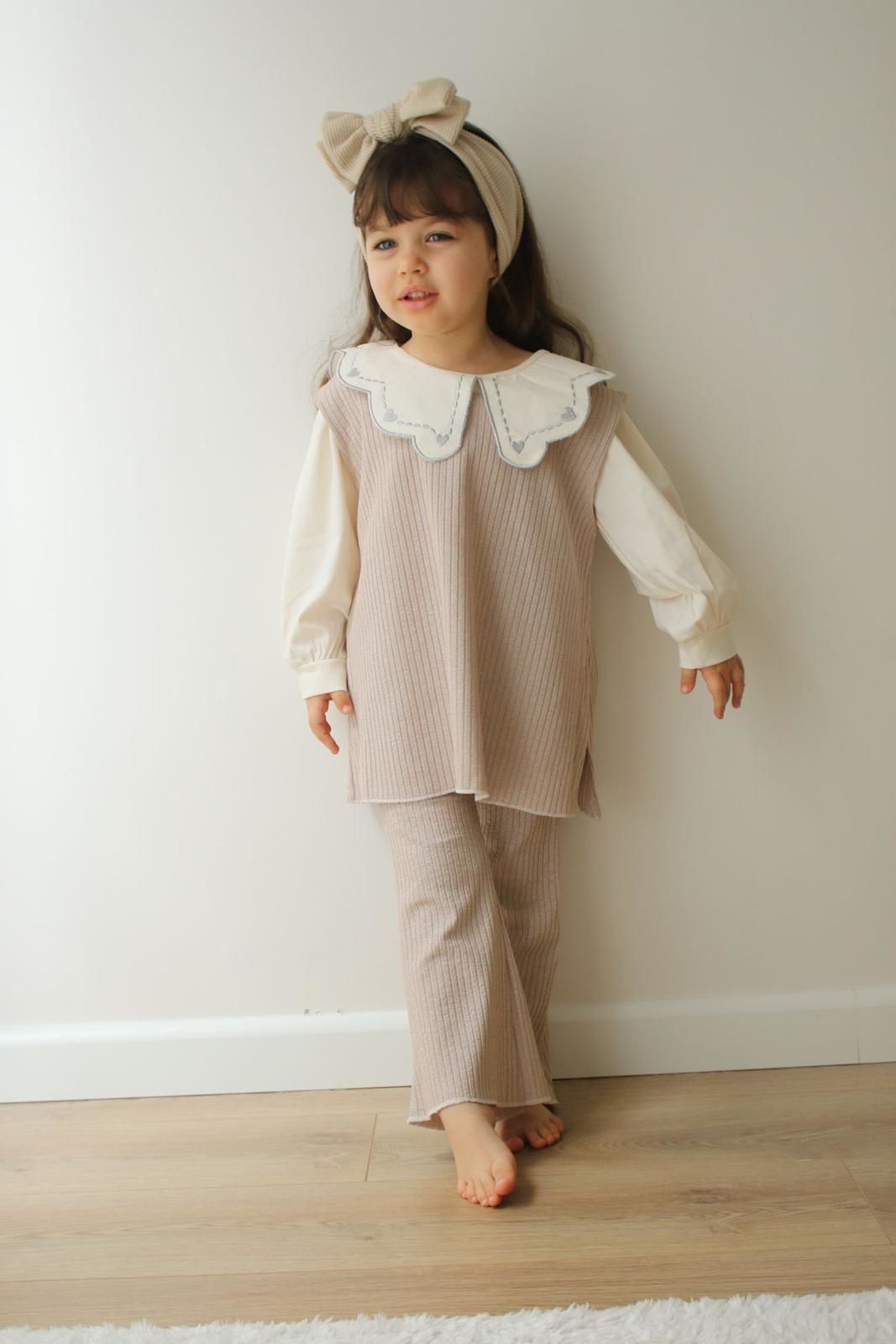 Yakalı İspanyol Paça Takım 7-8 YAŞ