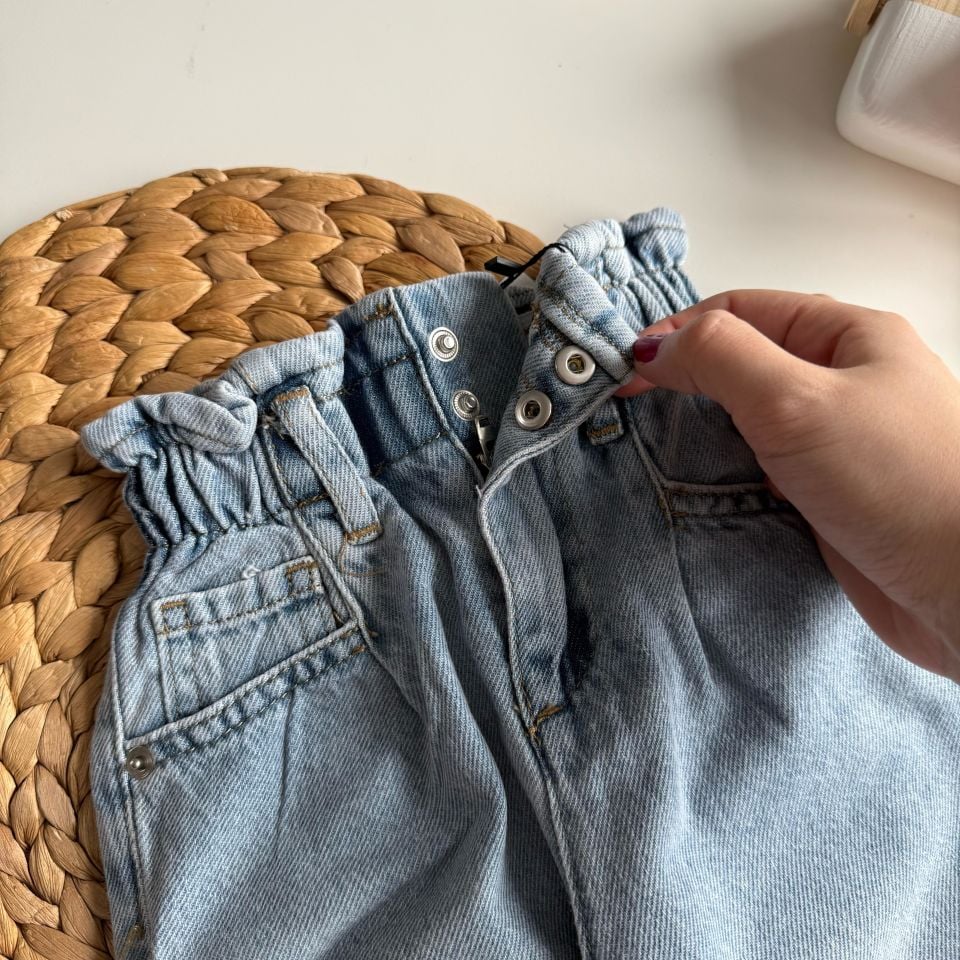 Straight Fit Vintage Jean