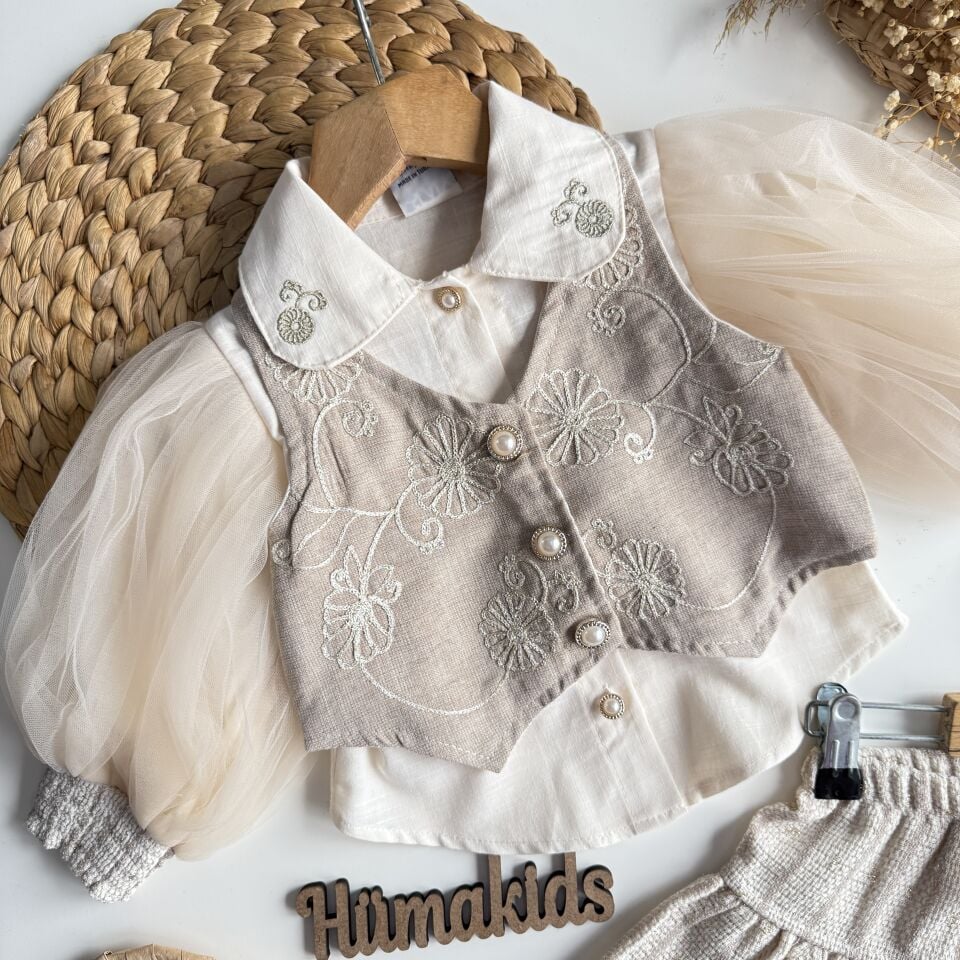 3'lü Yelekli Takım 5 YAŞ