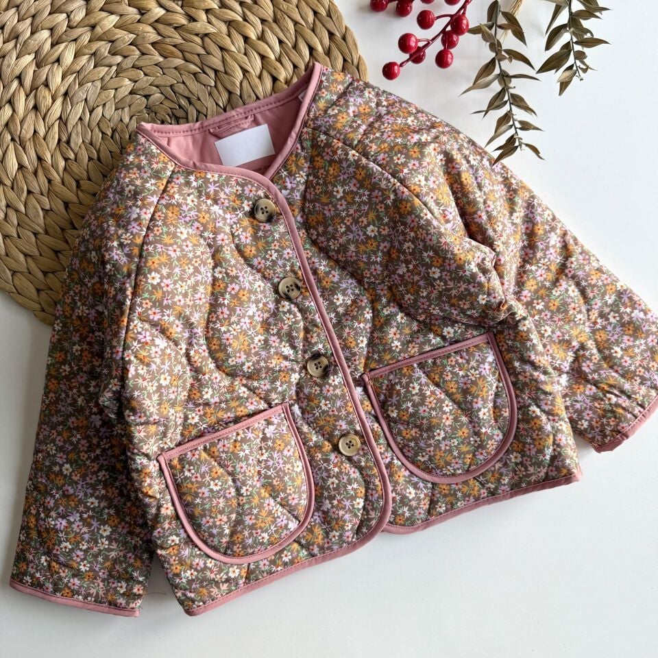 Çiçek Desenli Mont