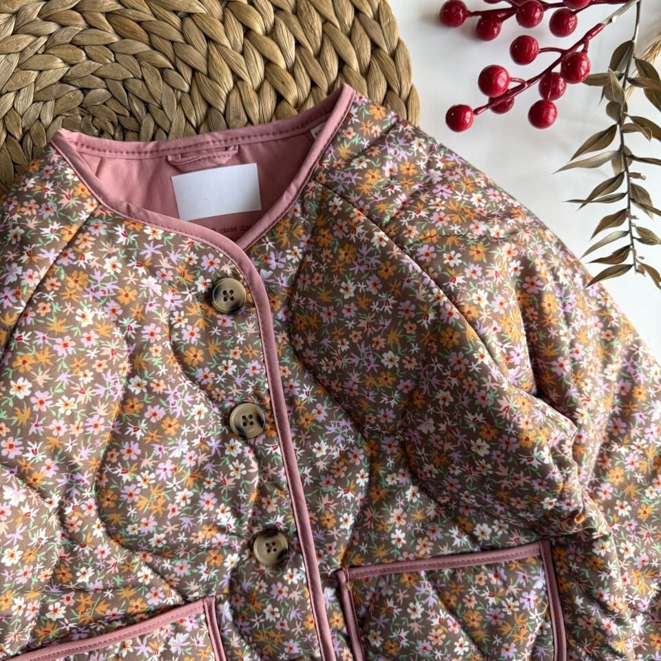 Çiçek Desenli Mont