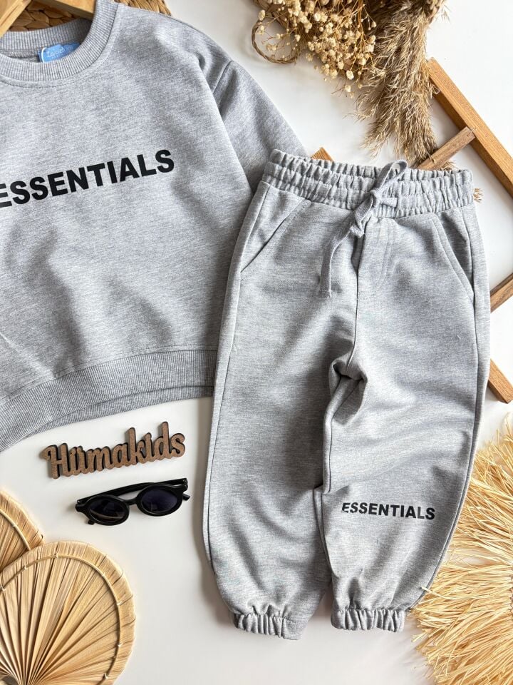 Est Gri Takım 6-7 YAŞ