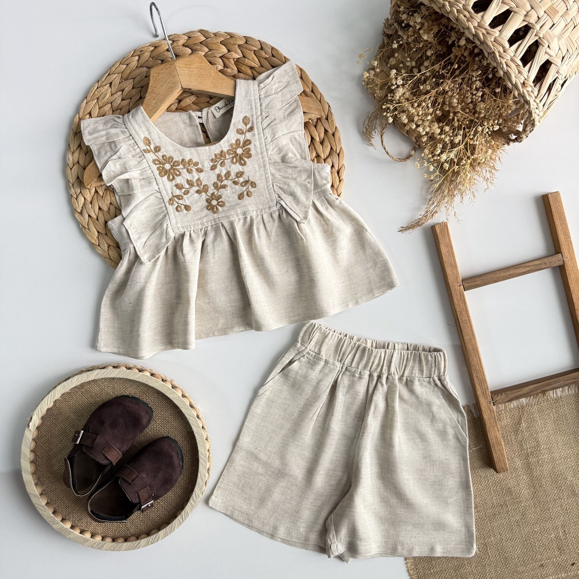 Keten Krem Şortlu Takım 6-7 YAŞ