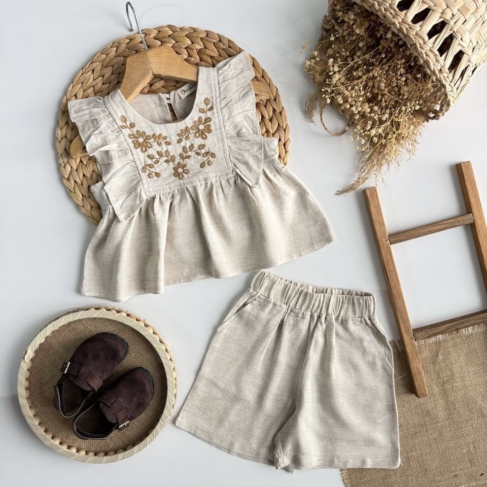 Keten Krem Şortlu Takım 4-5 YAŞ