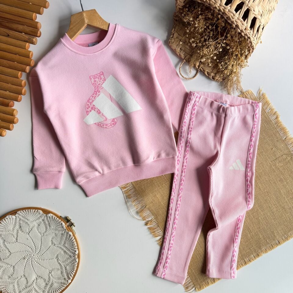 Ads Taytlı Pembe Takım 7-8 YAŞ