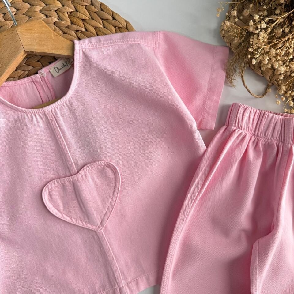 Pembe Kalpli Takım 6-7 YAŞ