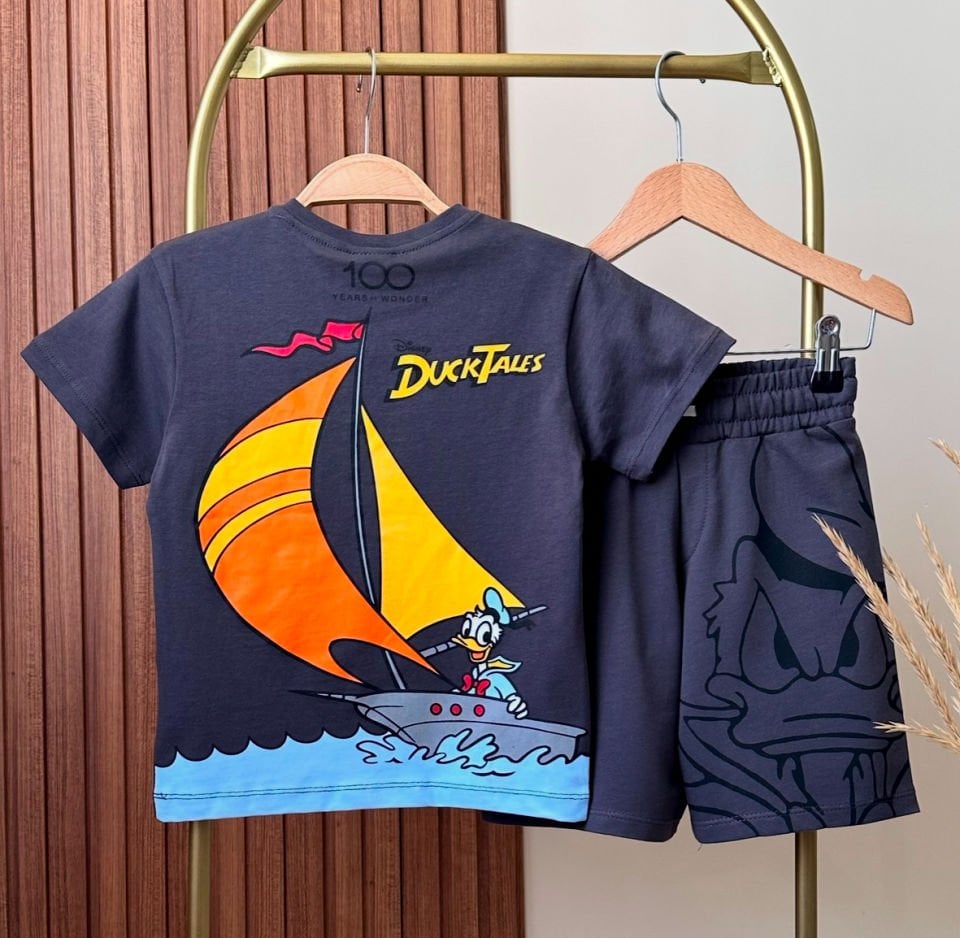 Donald Duck Baskılı Takım
