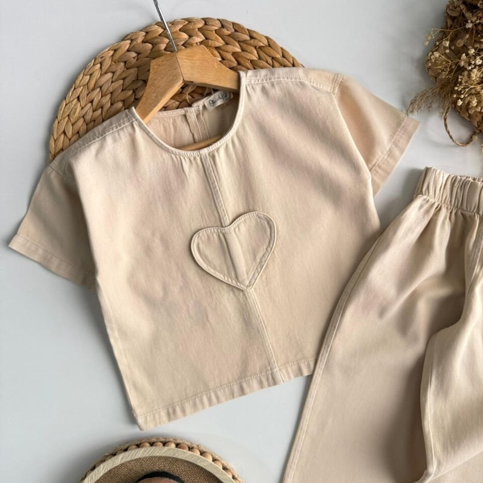 Krem Kalpli Takım 6-7 YAŞ