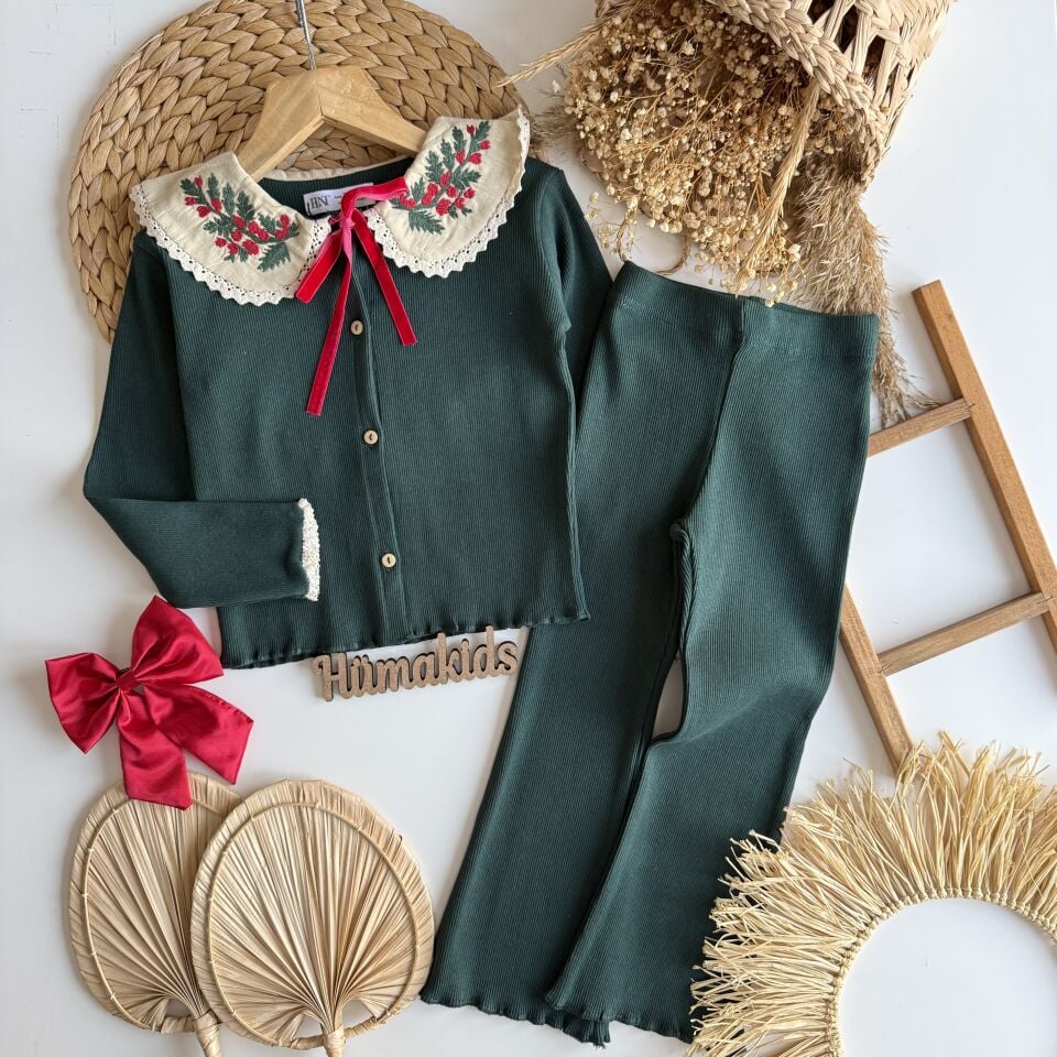 Yeni Yıl Temalı Bebe Yakalı Takım 7-8 YAŞ