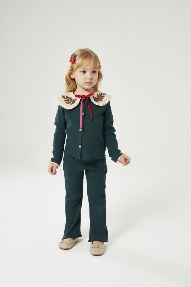 Yeni Yıl Temalı Bebe Yakalı Takım 7-8 YAŞ