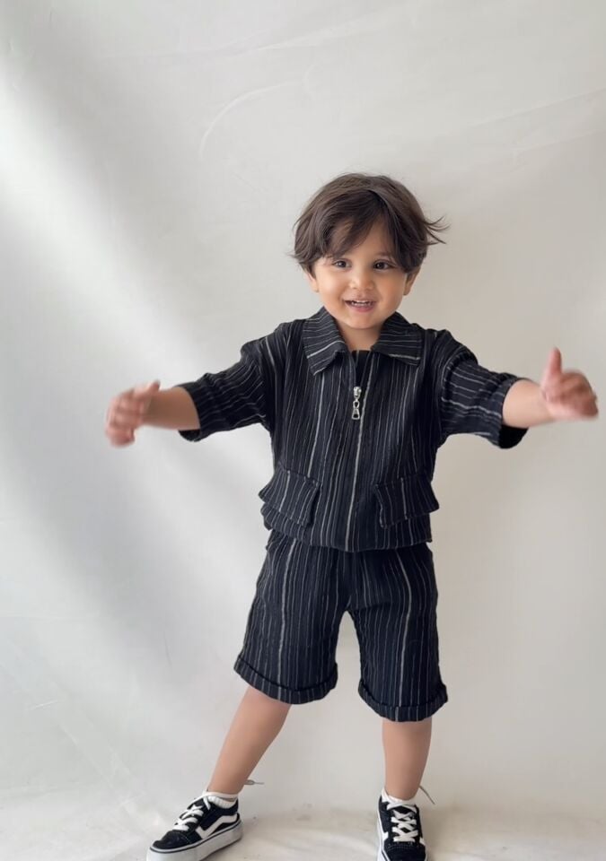 Müslin Çizgili Takım 9-10 YAŞ